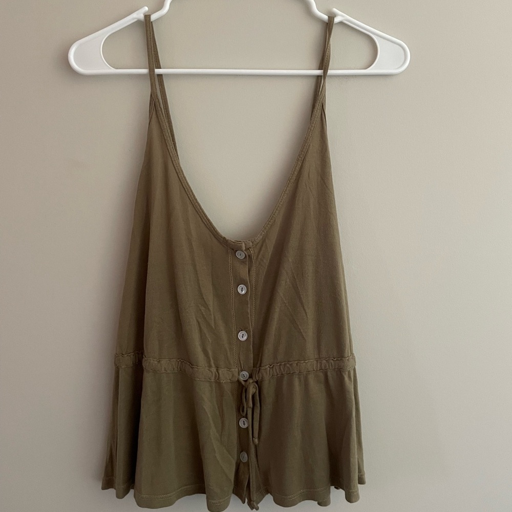 URBAN OUTFITTERS green tank top. Truly Madly Deeply brand